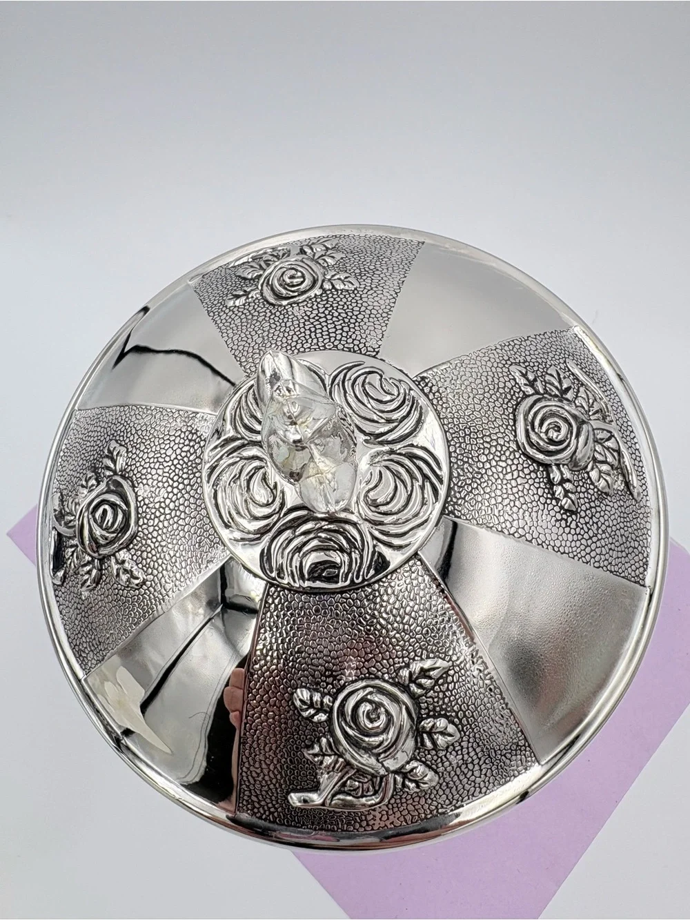 Vintage Elegant Silver Plated Rose Embossed Decorative Trinket/Jewely Box w/Lid